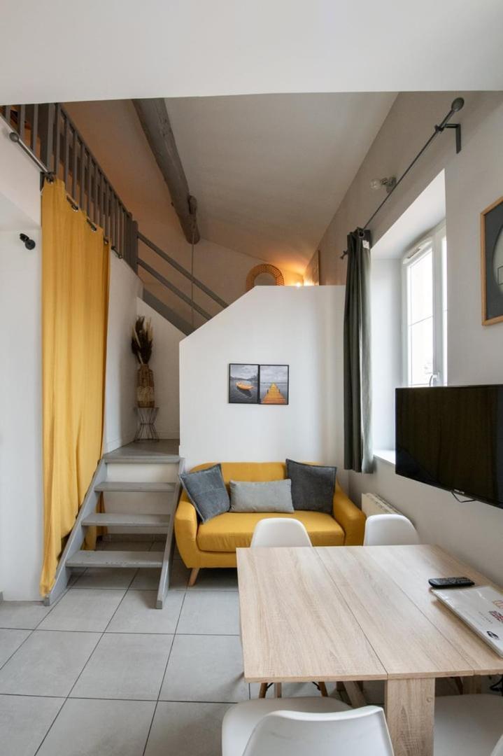 Duplex Scandinave A Cosy Et Calme - Lyon Part-Dieu Luaran gambar